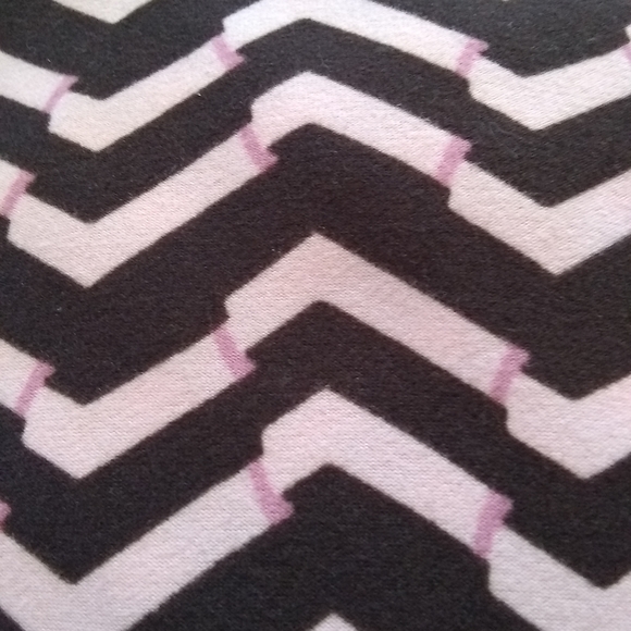 NWT LuLaRoe One Size leggings - Picture 3 of 4